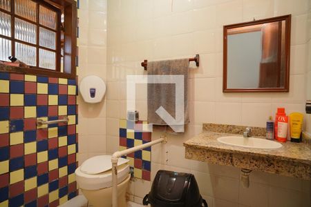 Banheiro do Quarto 1 de casa para alugar com 4 quartos, 205m² em São José de Imbassai, Maricá