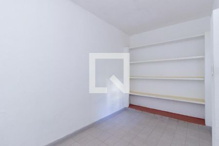 Quarto 1 de casa à venda com 2 quartos, 128m² em Vila Guedes, São Paulo