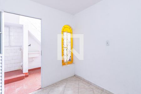 Sala de casa à venda com 2 quartos, 128m² em Vila Guedes, São Paulo
