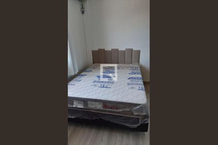 Quarto de apartamento para alugar com 2 quartos, 53m² em Caminho Novo, Palhoça