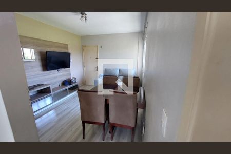 Quarto de apartamento para alugar com 2 quartos, 53m² em Caminho Novo, Palhoça