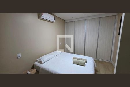 Foto 07 de casa para alugar com 6 quartos, 384m² em Santo Amaro, São Paulo