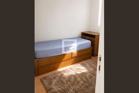 Quarto de apartamento para alugar com 2 quartos, 48m² em Mantiquira, Duque de Caxias