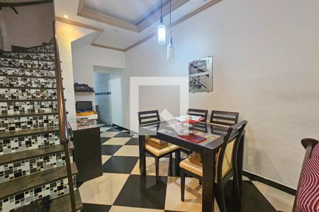 Casa para alugar com 2 quartos, 84m² em Vila Santo Antônio, Guarujá