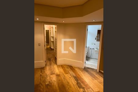 Apartamento para alugar com 3 quartos, 220m² em Itaim Bibi, São Paulo