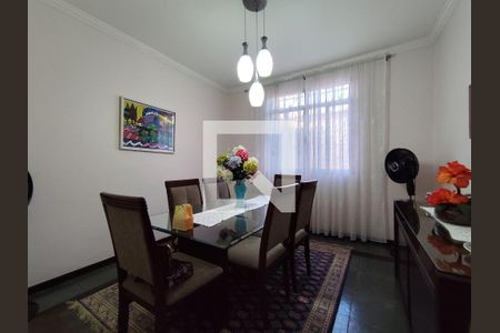 Casa à venda com 4 quartos, 218m² em Vaz Lobo, Rio de Janeiro