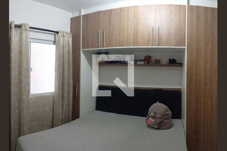 Quarto de apartamento à venda com 2 quartos, 63m² em Jardim Santo Alberto, Santo André