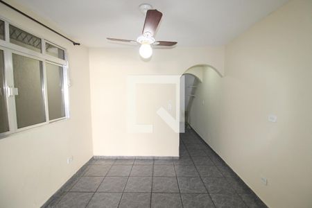 Sala de casa para alugar com 3 quartos, 80m² em Jardim Ondina, São Paulo