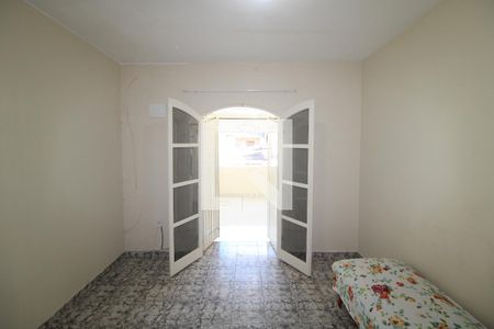 Quarto 1 de casa para alugar com 3 quartos, 80m² em Jardim Ondina, São Paulo