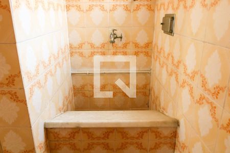 Área de serviço de apartamento para alugar com 2 quartos, 45m² em Tomás Coelho, Rio de Janeiro