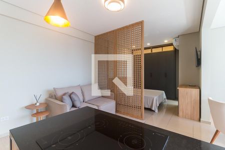 Sala de kitnet/studio para alugar com 1 quarto, 44m² em Vila Mogilar, Mogi das Cruzes