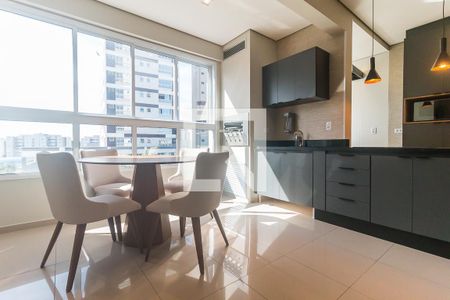 Sala de kitnet/studio para alugar com 1 quarto, 44m² em Vila Mogilar, Mogi das Cruzes