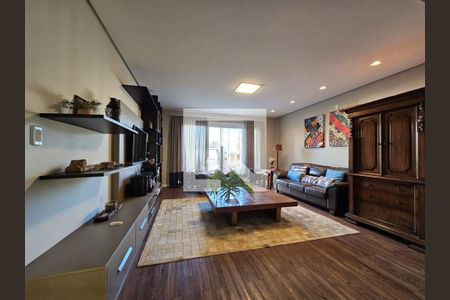 Sala de casa de condomínio para alugar com 3 quartos, 360m² em Neópolis, Gravataí