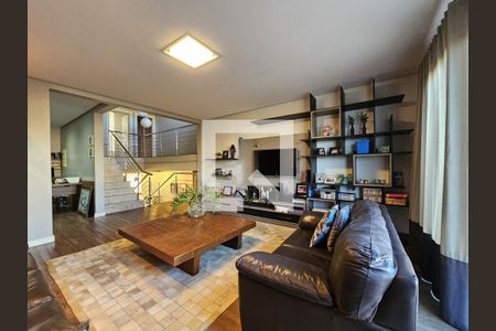 Sala de casa de condomínio para alugar com 3 quartos, 360m² em Neópolis, Gravataí