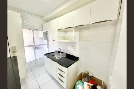 Sala/Cozinha de apartamento à venda com 2 quartos, 56m² em Vila Santa Maria, São Paulo