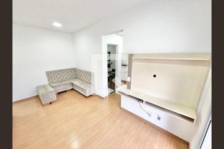 Sala/Cozinha de apartamento à venda com 2 quartos, 56m² em Vila Santa Maria, São Paulo