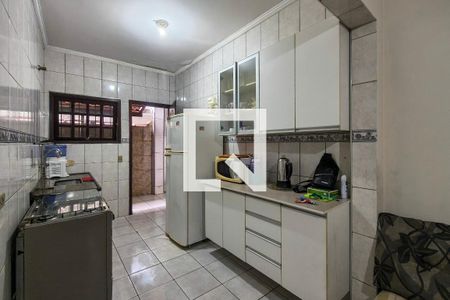 Cozinha de casa para alugar com 2 quartos, 131m² em Vila Assuncao, Praia Grande
