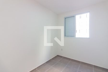 Quarto 2 de apartamento para alugar com 2 quartos, 39m² em Loteamento Reserva Raposo, Osasco
