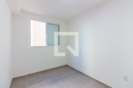 Quarto 1 de apartamento para alugar com 2 quartos, 39m² em Loteamento Reserva Raposo, Osasco