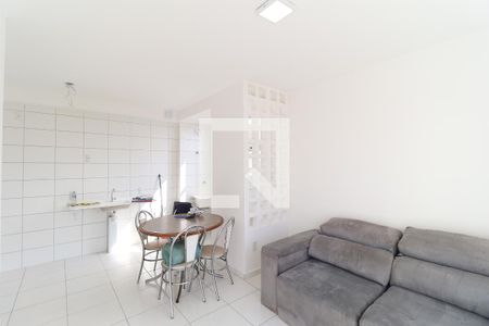 Apartamento à venda com 2 quartos, 50m² em Parque Vitoria, São Paulo