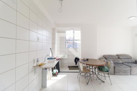 Apartamento à venda com 2 quartos, 50m² em Parque Vitoria, São Paulo