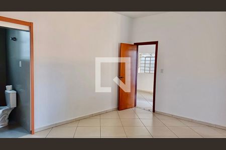 Casa à venda com 3 quartos, 360m² em Ipiranga, Belo Horizonte