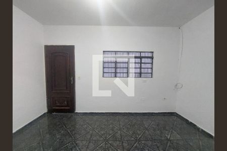 Sala de casa para alugar com 2 quartos, 78m² em Parque Colonial, São Paulo