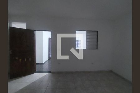 Quarto 1 de casa para alugar com 2 quartos, 78m² em Parque Colonial, São Paulo