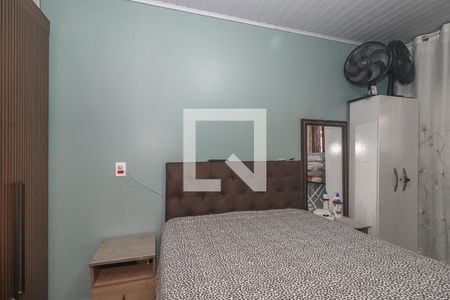 Quarto de casa à venda com 2 quartos, 60m² em Mário Quintana, Porto Alegre