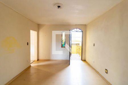 Casa à venda com 2 quartos, 227m² em Teresópolis, Porto Alegre