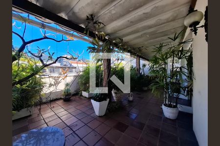 Varanda  de apartamento à venda com 2 quartos, 160m² em Laranjeiras, Rio de Janeiro