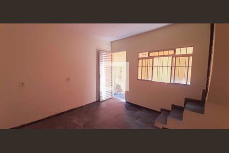 Casa para alugar com 2 quartos, 60m² em Pestana, Osasco