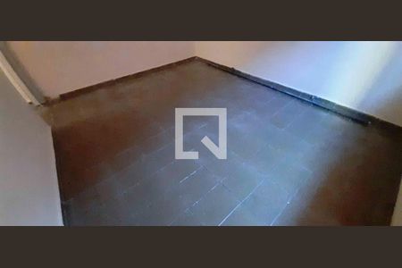 Quarto 1 de casa para alugar com 2 quartos, 60m² em Pestana, Osasco