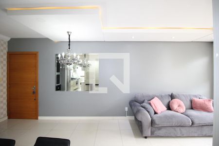 Sala de apartamento para alugar com 2 quartos, 74m² em Vila Jardim, Porto Alegre