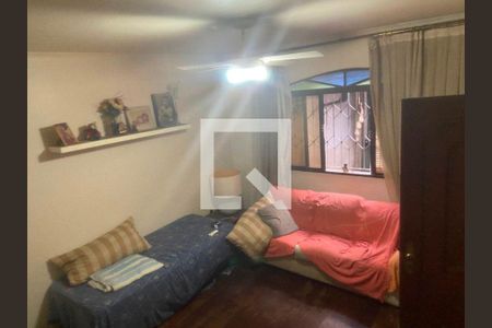 Casa à venda com 3 quartos, 130m² em Vila Tiradentes, São Paulo