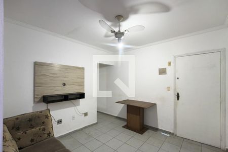 Sala de apartamento para alugar com 1 quarto, 40m² em Cidade Ocian, Praia Grande