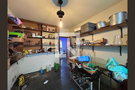 Quarto 1 de casa para alugar com 2 quartos, 100m² em Bento Ribeiro, Rio de Janeiro
