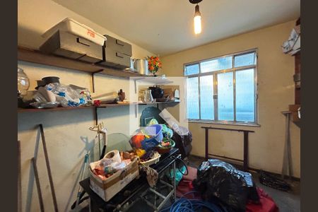 Quarto 1 de casa para alugar com 2 quartos, 100m² em Bento Ribeiro, Rio de Janeiro