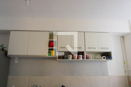 Cozinha de apartamento para alugar com 1 quarto, 40m² em Todos Os Santos, Rio de Janeiro