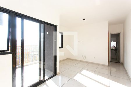 Cozinha de apartamento para alugar com 1 quarto, 33m² em Vila Carrão, São Paulo