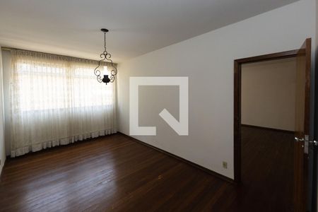 Sala 3 de apartamento para alugar com 4 quartos, 270m² em Santo Antônio, Belo Horizonte