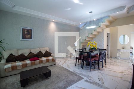 Casa de Condomínio para alugar com 4 quartos, 235m² em Jardim Vera Cruz, Sorocaba