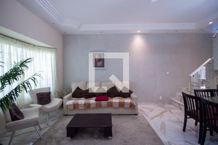 Sala  de casa de condomínio para alugar com 4 quartos, 235m² em Jardim Vera Cruz, Sorocaba