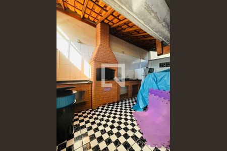 Apartamento à venda com 2 quartos, 57m² em Vila Marari, São Paulo