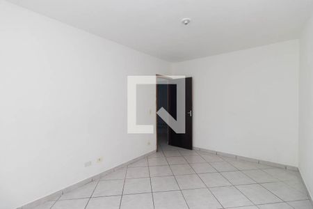 Quarto 1 de casa para alugar com 2 quartos, 90m² em Vila Sabrina, São Paulo
