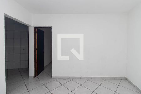 Quarto 2 de casa para alugar com 2 quartos, 90m² em Vila Sabrina, São Paulo