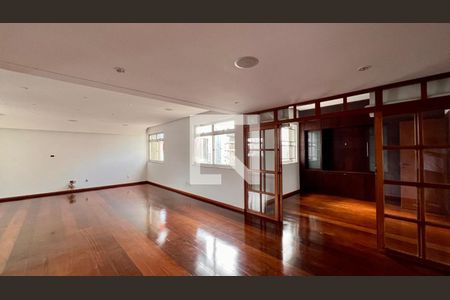 Apartamento à venda com 4 quartos, 220m² em São Pedro, Belo Horizonte