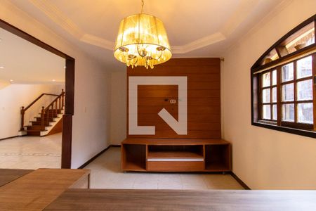 Sala 2 de casa para alugar com 5 quartos, 450m² em Jardim Barbacena, Cotia