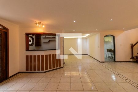 Sala de casa para alugar com 5 quartos, 450m² em Jardim Barbacena, Cotia