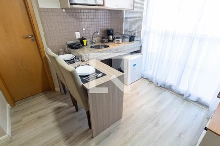 Sala/Cozinha de apartamento à venda com 1 quarto, 35m² em Campo Grande, Rio de Janeiro